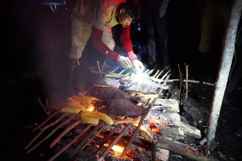 Night Amazonian cookout and rainforest immersion | Amazon Jungle Trips
