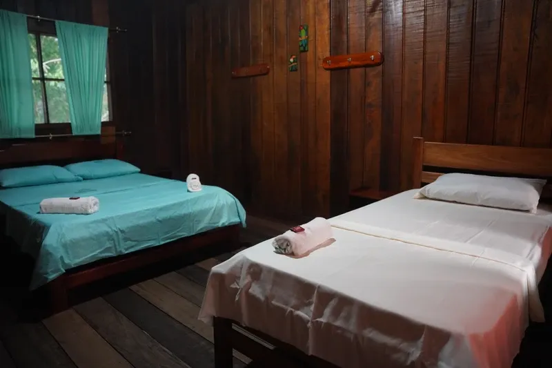Private room with 2 beds 1 Zacambú Eco Lodge | Amazon Jungle Trips
